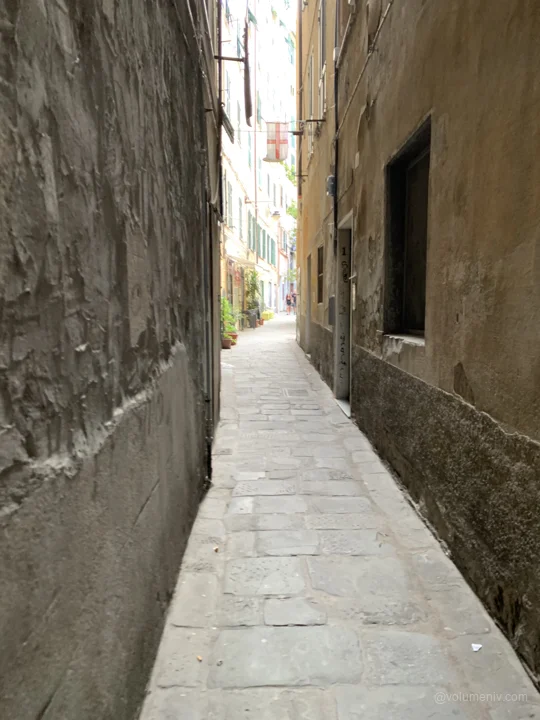 Streets / Genova