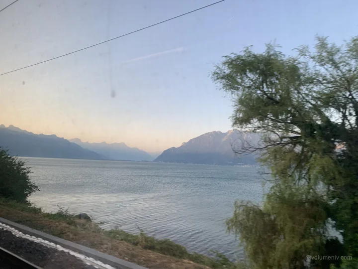 Coasts / Paudex